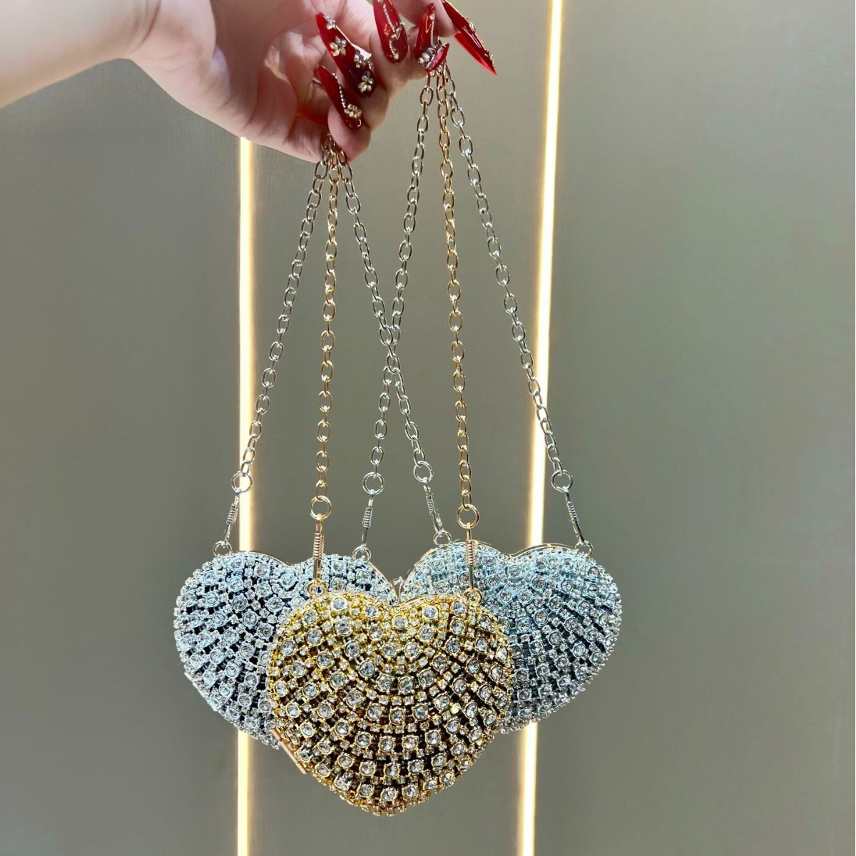 Bolsa de Mão de Luxo com Crist - Mini Bag Evening Clutch avaliação e preço